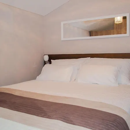 Ozapartments